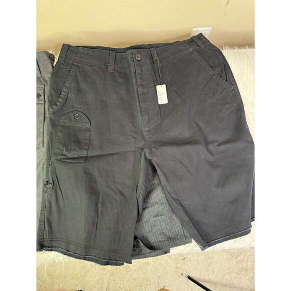 3 Pairs Gramercy Men’s Shorts 3 Different Styles New Size 36 - Picture 6 of 13